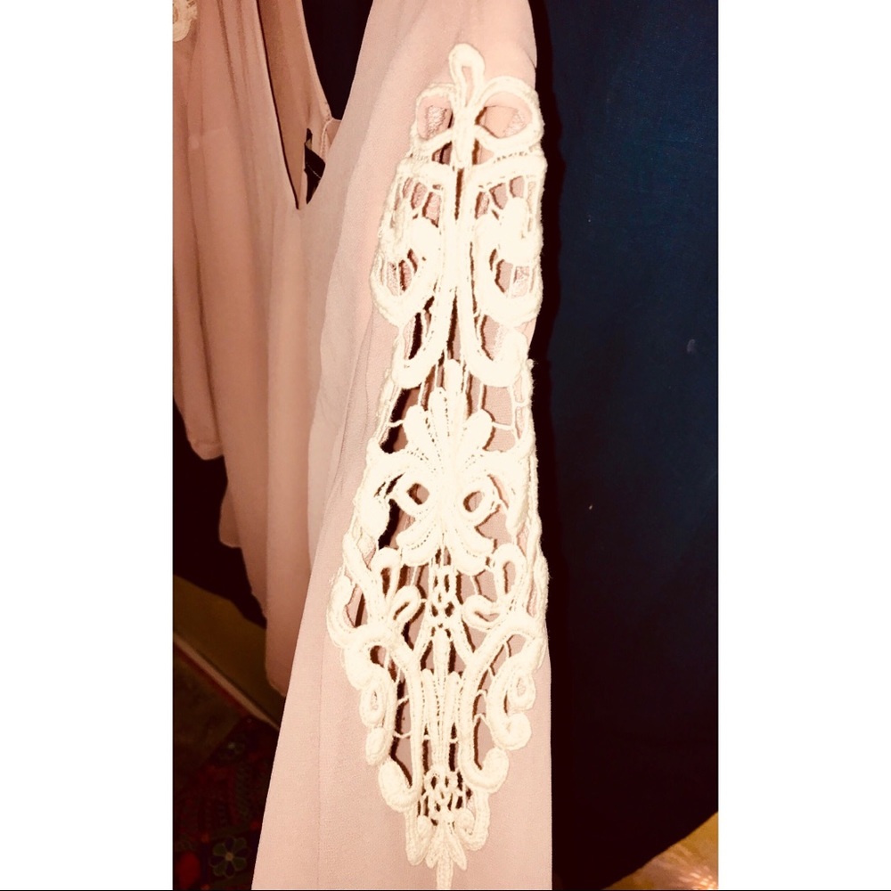 Dress - Picture 3 of 4